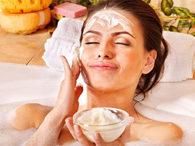 Làn da trắng mịn với 5 nguyên liệu đơn giản