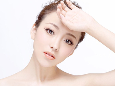 Hồi sinh da sạm sau mùa đi biển