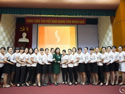 Đội ngũ bác sỹ và chuyên gia tư vấn tại Saigon Smile – Medical Spa