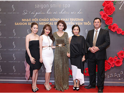 Hot!! Dàn sao Việt và hàng trăm khách hàng hân hoan dự khai trương spa chuẩn Mỹ