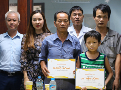 Saigon Smile Spa trao quà cho các bệnh nhi có hoàn cảnh khó khăn
