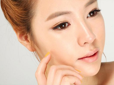 Trị mụn đầu đen vùng mũi cực hiệu quả, bạn đã biết chưa?