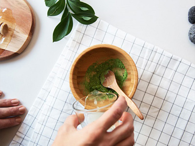 Hé lộ mặt nạ làm trắng da đang được giới trẻ săn lùng