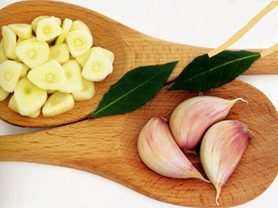 Trị mụn viêm sưng – nhanh chóng, hiệu quả