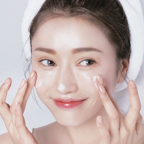 Bật mí tuyệt chiêu trẻ hóa da tự nhiên của phụ nữ Hàn Quốc
