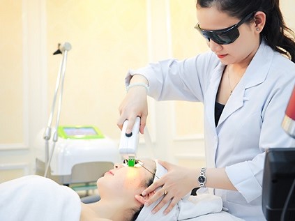 TRỊ NÁM BỆNH VIỆN DA LIỄU CÓ THỰC SỰ AN TOÀN, HIỆU QUẢ