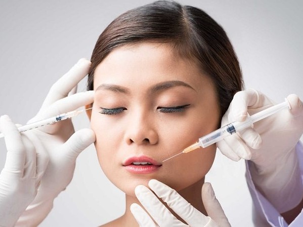 An toàn với tiêm filler cấp phép tại Saigon Smile Spa