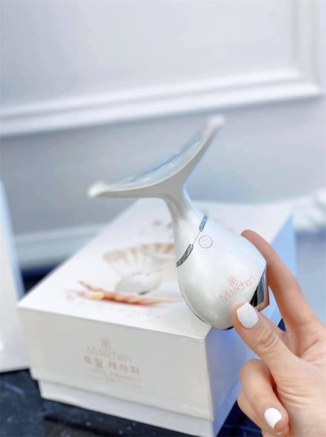 hút mụn lescolton l719 nhật derma wand rửa