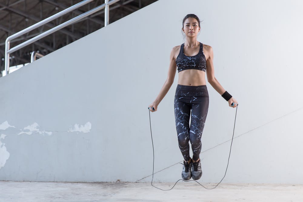 nhẩy ko lịch lúc dụng dưới nhiêu cái review kinh nghiệm hướng dẫn đùi
